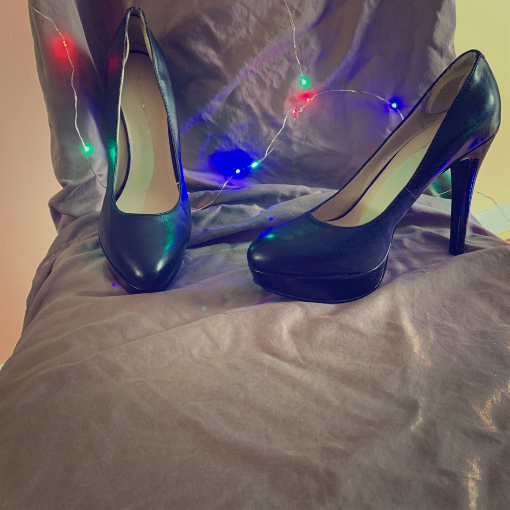 Size 5 Black Bandolino pumps. Worn 3-4 times